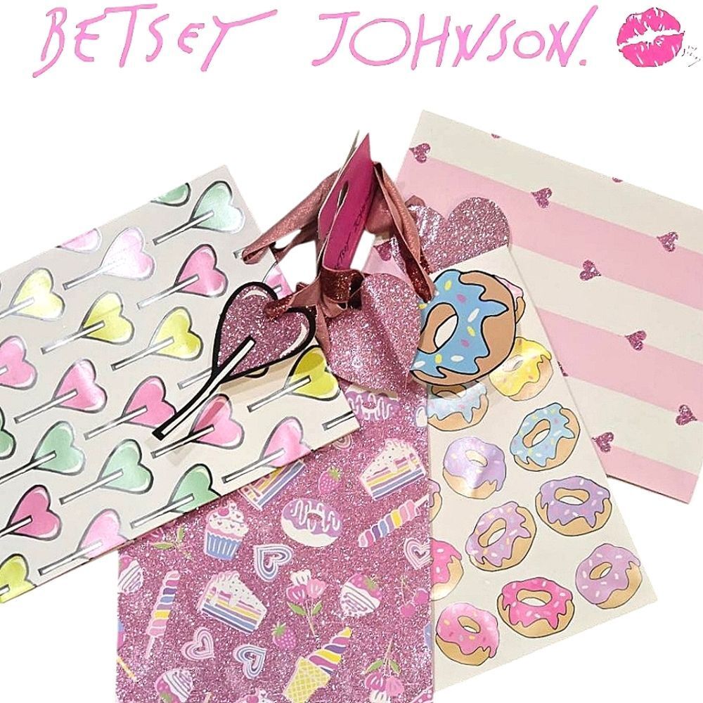 Betsey Johnson Set Of 4 Glitter Assorted Gift Bags